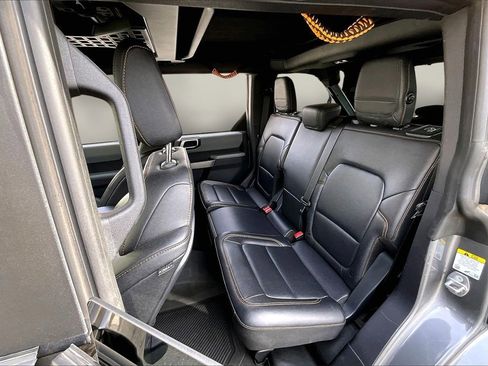 Used 2023 Ford Bronco Badlands w/ Sasquatch Package image 22