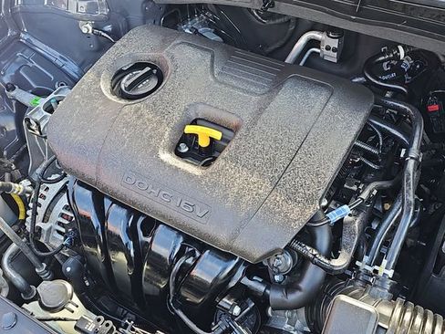 Used 2025 Kia Soul LX w/ LX Technology Package image 27