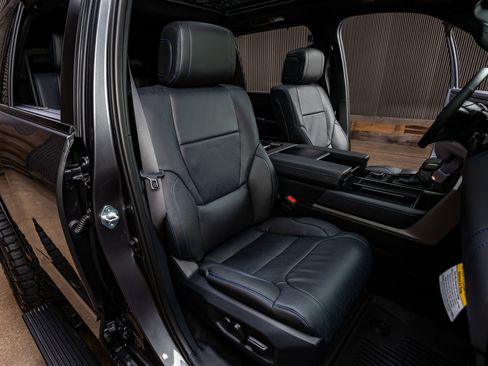 Used 2026 Toyota Sequoia Platinum image 30