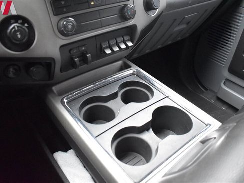 Used 2015 Ford F350 XL w/ Power Equipment Group image 21