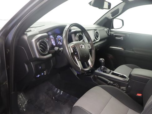 Certified 2021 Toyota Tacoma TRD Sport w/ Technology Package image 9