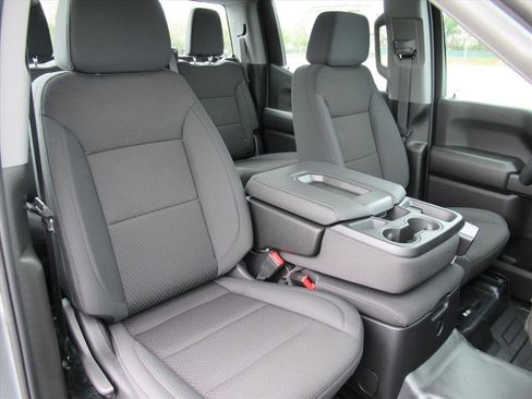 New 2026 Chevrolet Silverado 1500 W/T RWD image 8
