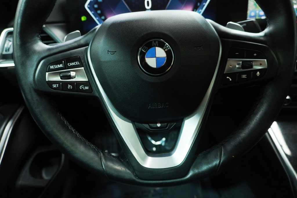Used 2023 BMW 330i xDrive Sedan w/ Driving Assistance Package AWD/4WD image 16