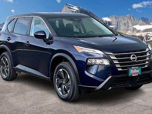 Used 2025 Nissan Rogue SV AWD/4WD image 12