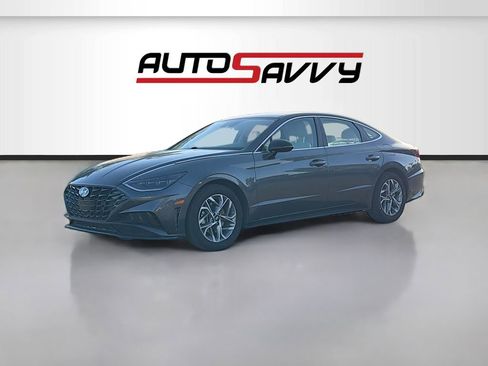 Used 2023 Hyundai Sonata SEL FWD image 3
