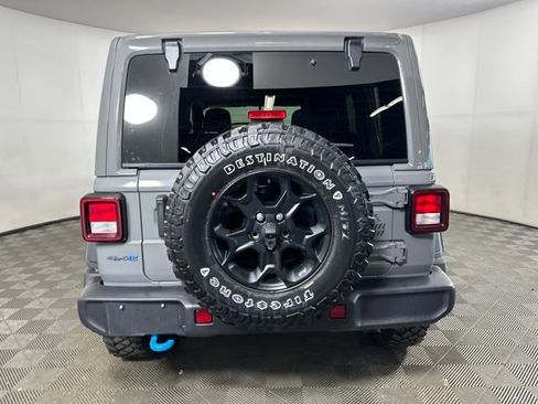 Used 2023 Jeep Wrangler Unlimited w/ Cold Weather Group AWD/4WD image 4