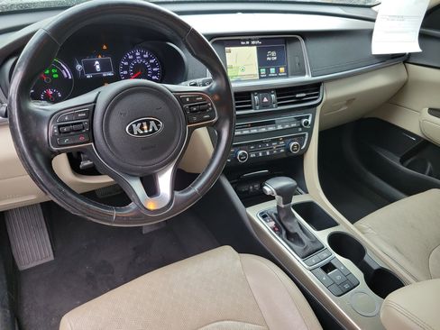 Used 2017 Kia Optima EX FWD image 2