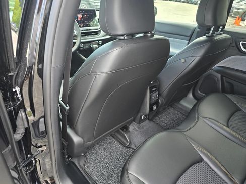 New 2026 Jeep Compass Latitude AWD/4WD image 24