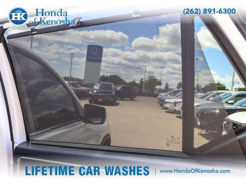 Certified 2025 Honda Pilot EX-L image 27