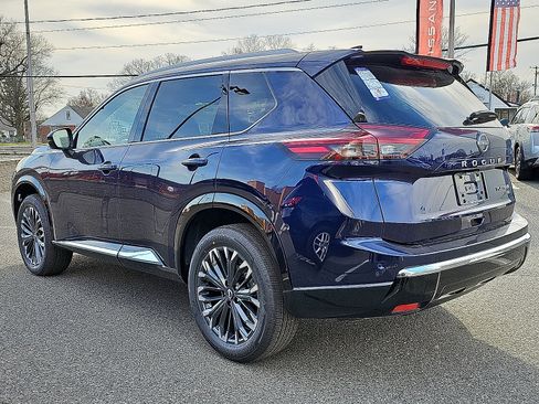 New 2026 Nissan Rogue Platinum w/ Platinum Premium Package AWD/4WD image 3