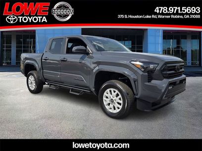 Used 2025 Toyota Tacoma SR5