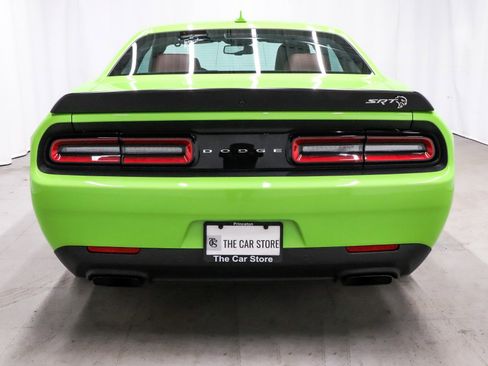 Used 2023 Dodge Challenger SRT Hellcat w/ Driver Convenience Group image 5
