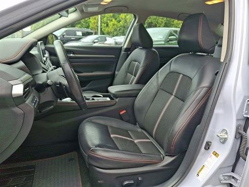 Certified 2023 Nissan Altima 2.5 SR AWD/4WD image 15