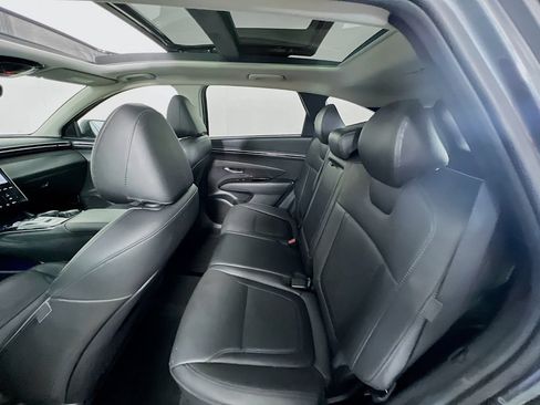 Certified 2024 Hyundai Tucson Limited AWD/4WD image 25