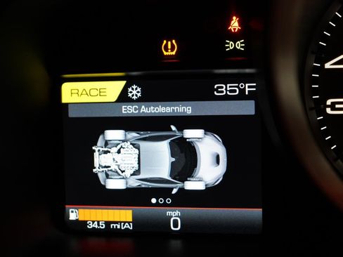 Used 2021 Ferrari F8 Tributo image 63