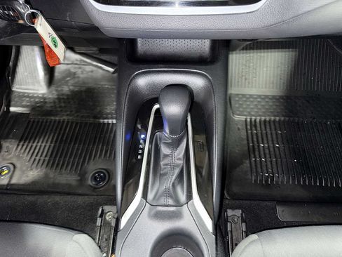 Used 2023 Toyota Corolla LE FWD image 29