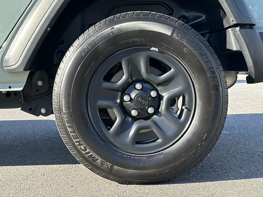 Certified 2023 Jeep Wrangler Unlimited Sport AWD/4WD image 16
