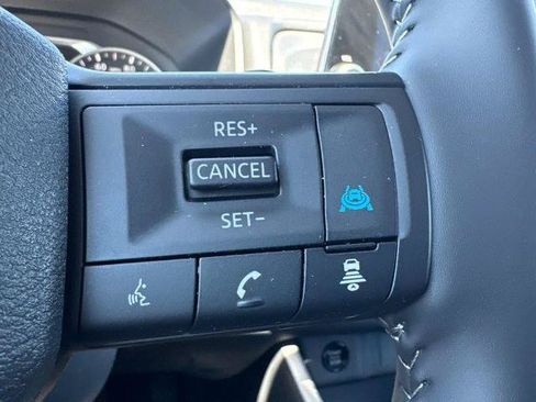 Certified 2026 Nissan Rogue SV FWD image 17