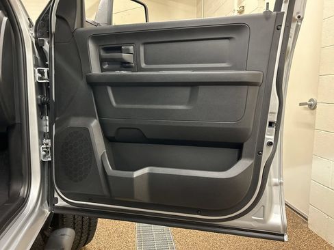 New 2026 RAM 2500 Tradesman AWD/4WD image 16