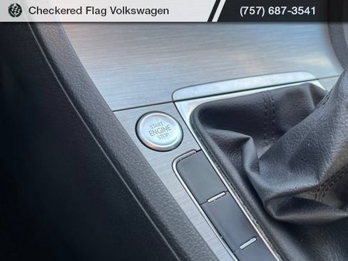 Used 2017 Volkswagen Golf Wolfsburg Edition FWD image 43