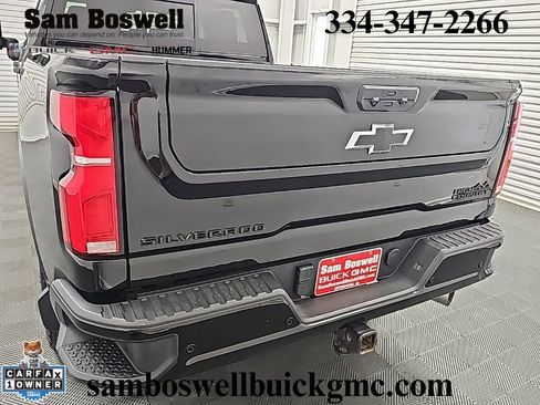 Used 2024 Chevrolet Silverado 3500 High Country w/ High Country Premium Package image 7