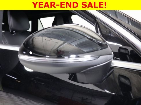 Used 2025 Mercedes-Benz GLC 300 4MATIC image 53