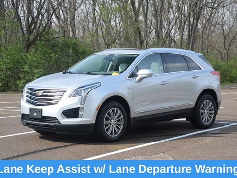 Used 2017 Cadillac XT5 Luxury w/ Driver Awareness Package FWD image 21