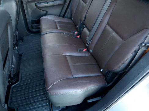 Used 2010 Ford Edge Limited image 23