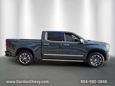 Used 2026 Chevrolet Silverado 1500 High Country w/ Technology Package AWD/4WD image 7