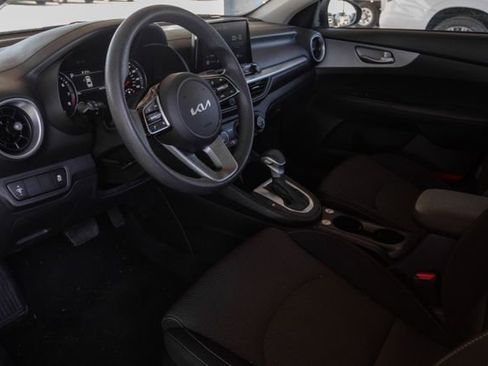 Used 2024 Kia Forte LXS image 7