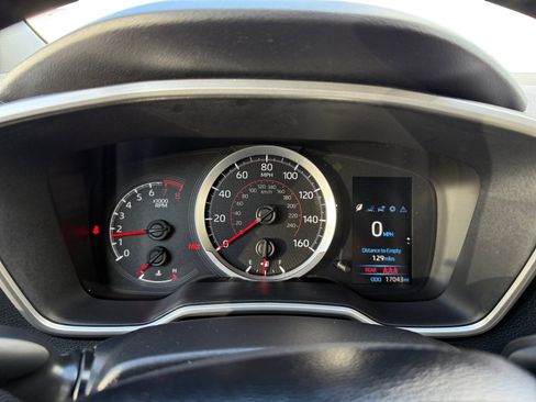 Used 2021 Toyota Corolla SE FWD image 11