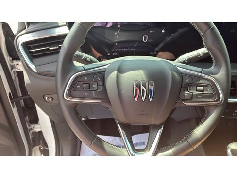 Used 2025 Buick Encore GX Preferred FWD image 22