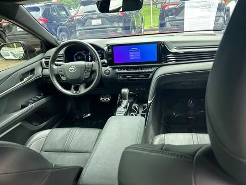 Used 2025 Toyota Camry XSE w/ Premium Package FWD image 17