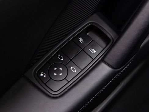 Certified 2026 Porsche 911 Carrera RWD image 19