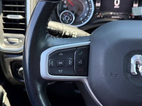 Used 2022 RAM 1500 Big Horn AWD/4WD image 30