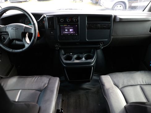 Used 2004 Chevrolet Express 3500 G3500 image 14