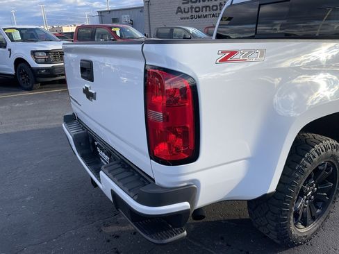 Used 2019 Chevrolet Colorado Z71 image 31