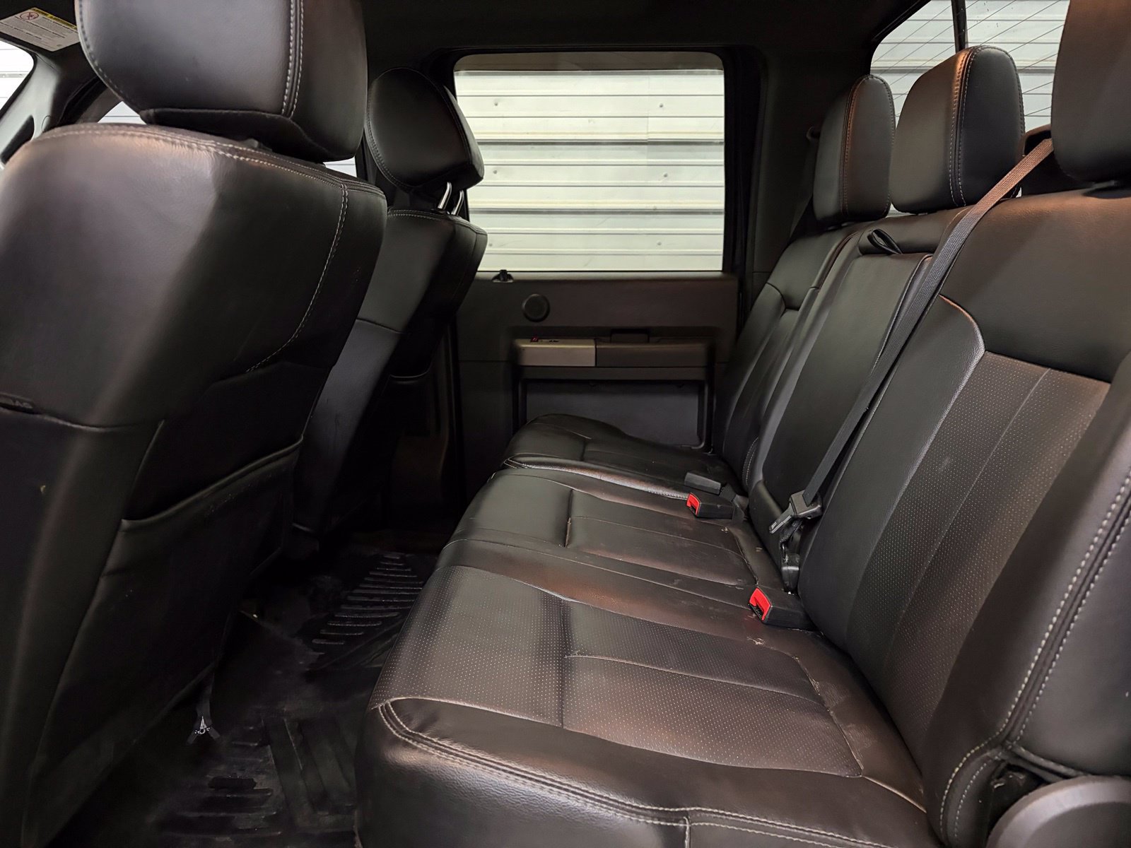 Used 2016 Ford F250 Lariat w/ Lariat Ultimate Package AWD/4WD image 23