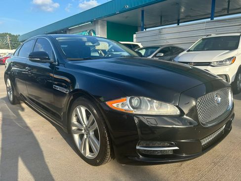 Used 2011 Jaguar XJ L RWD image 7