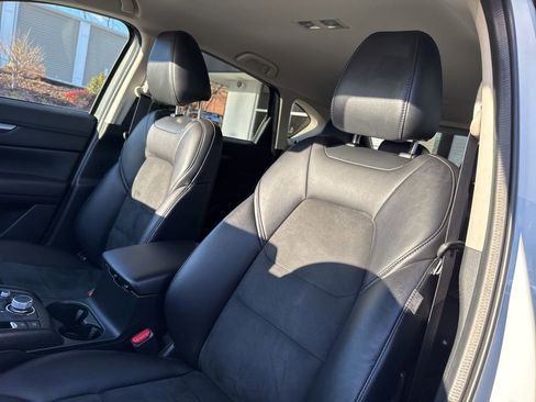 Used 2019 MAZDA CX-5 Touring image 16