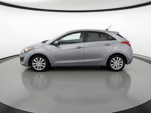 Used 2016 Hyundai Elantra GT image 4