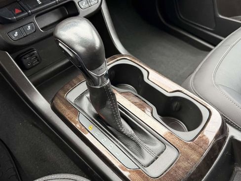 Used 2022 GMC Canyon Elevation w/ Elevation Premium Package image 6