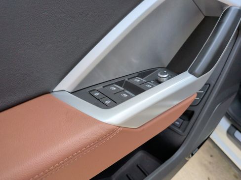 Used 2023 Audi Q3 2.0T Premium Plus w/ Premium Plus Package image 15