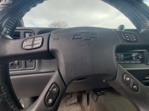 Used 2003 Chevrolet Silverado 3500 LS w/ Skid Plate Package image 14