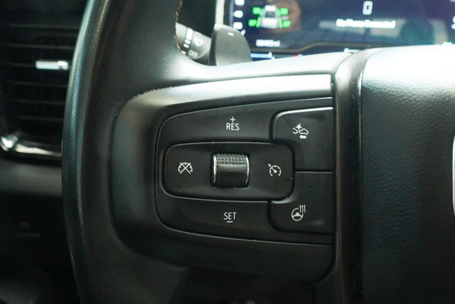 Used 2024 GMC Sierra 1500 AT4 w/ Technology Package AWD/4WD image 18