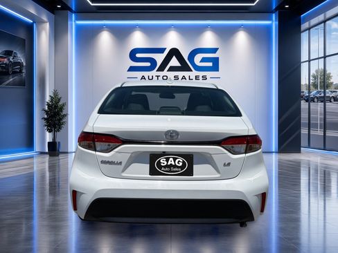 Used 2023 Toyota Corolla LE FWD image 6