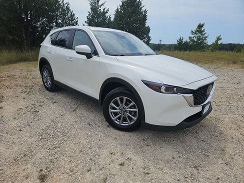 Used 2023 MAZDA CX-5 AWD 2.5 S image 2
