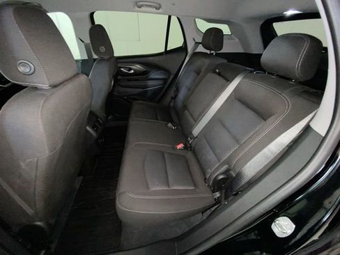 Used 2023 GMC Terrain SLE w/ Driver Convenience Package FWD image 13