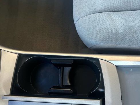 Used 2006 Toyota Avalon XL image 17