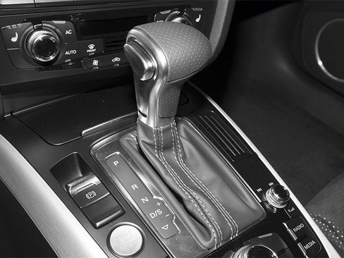 Used 2014 Audi A4 2.0T Premium Plus w/ Premium Plus Package AWD/4WD image 10